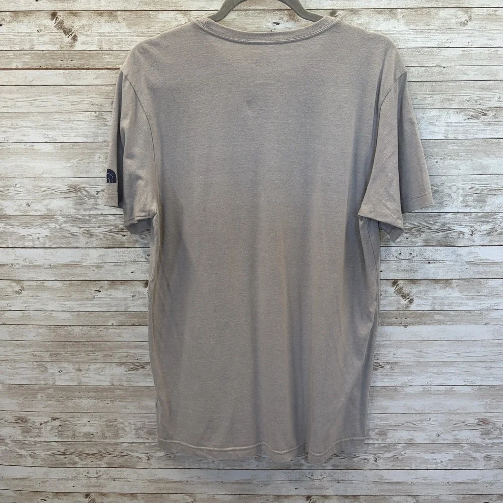 The‎ North Face Mens L T-Shirt Gray Graphic Berkeley California Bear Slim Fit